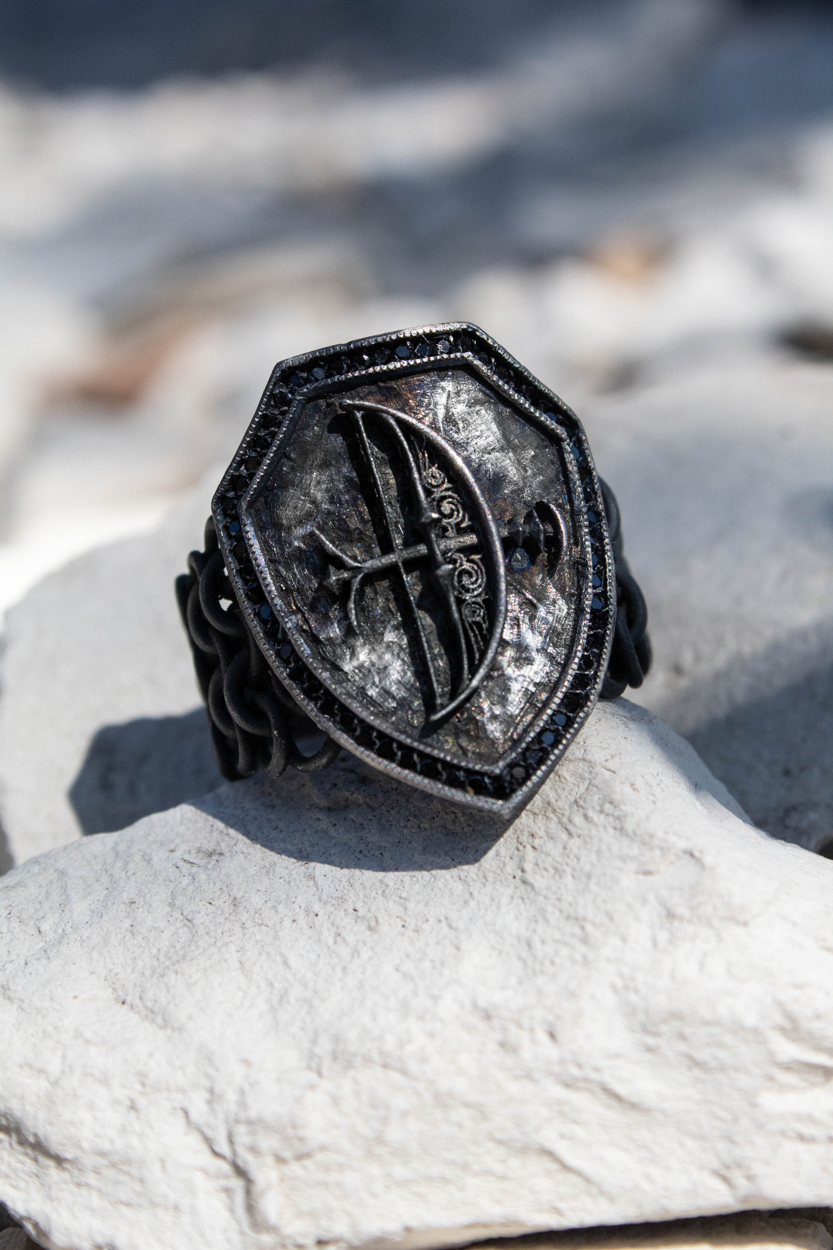 Anillo Blasón de Ébano