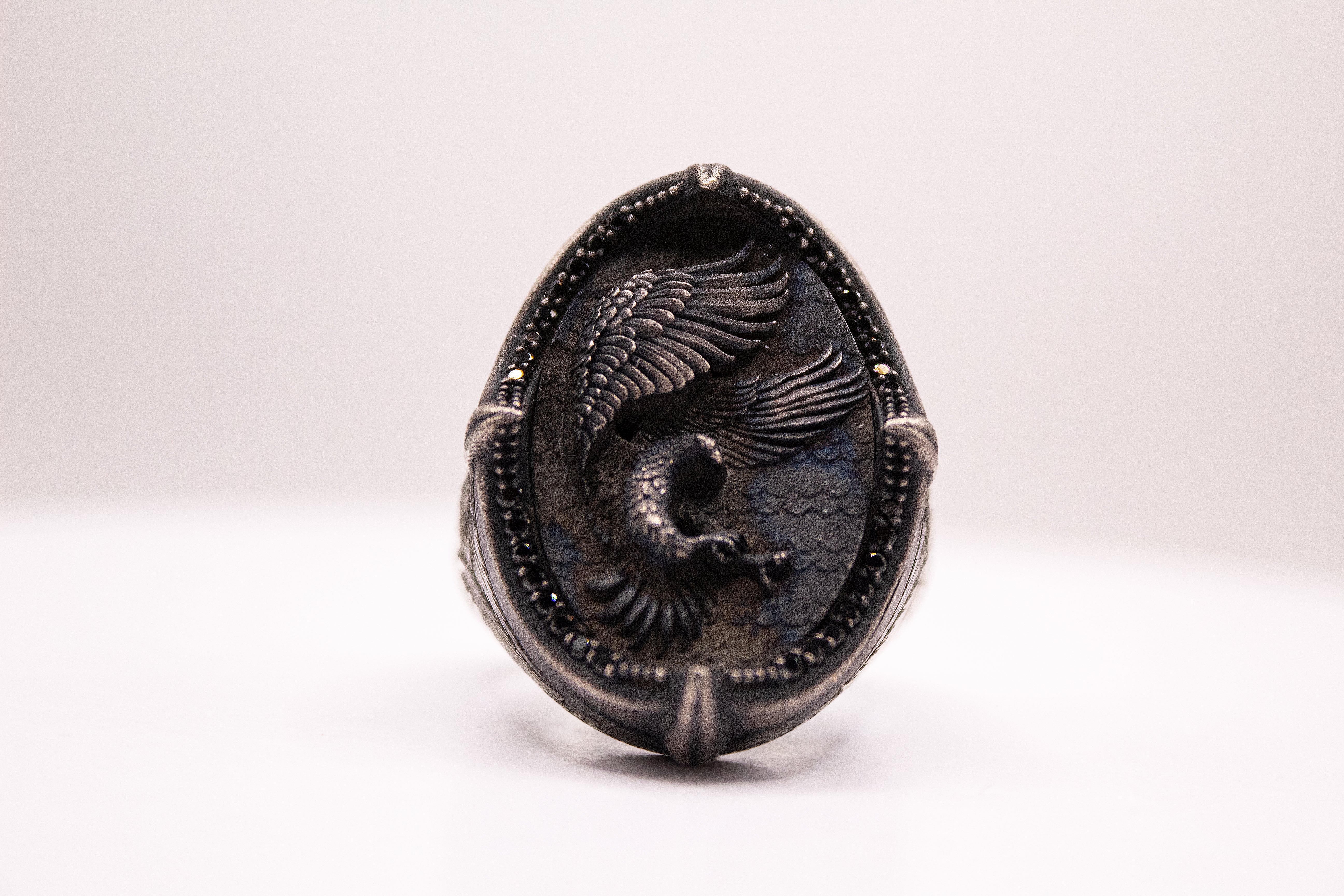 Anillo Garra de Halcón