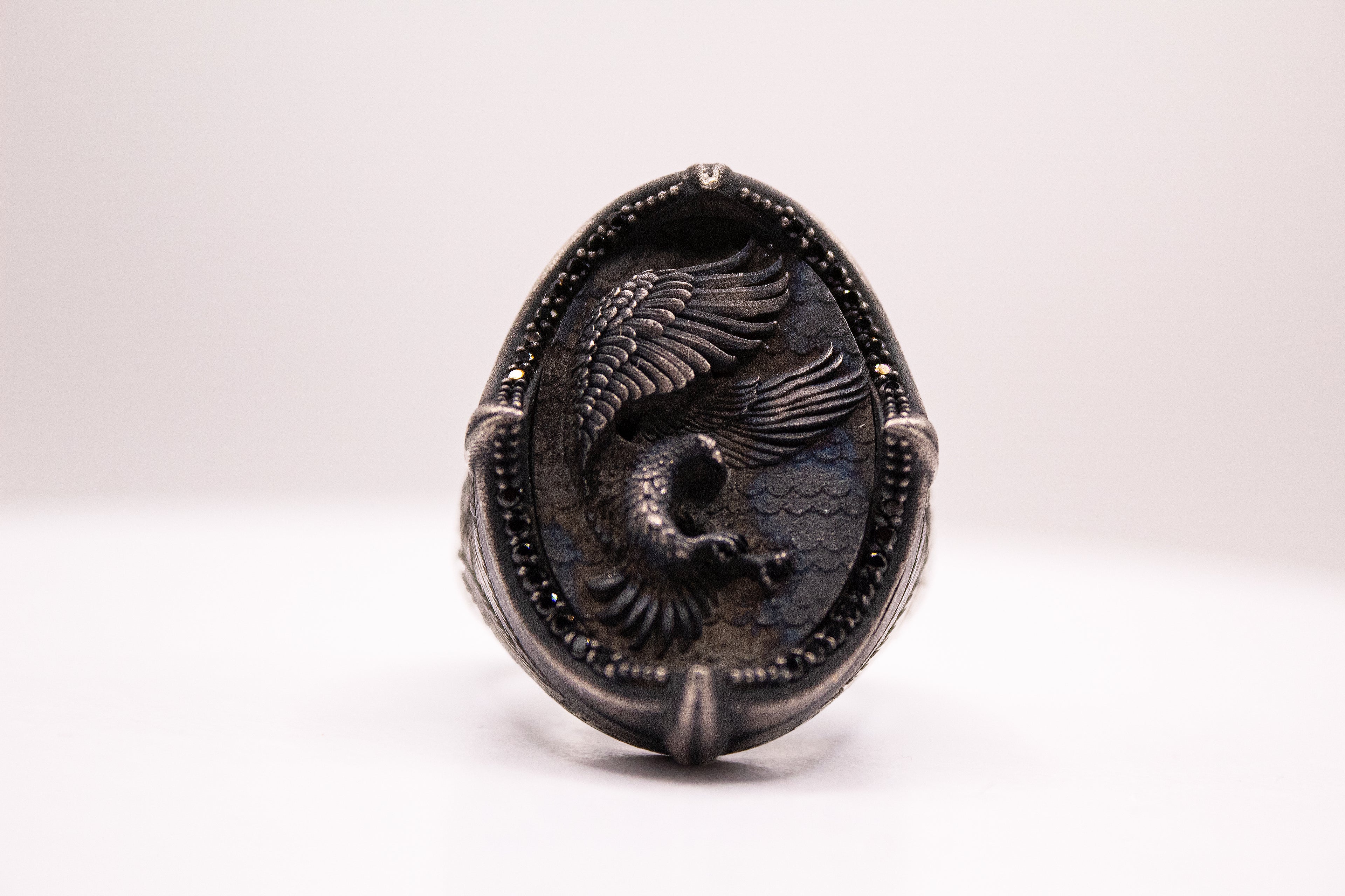 Anillo Garra de Halcón